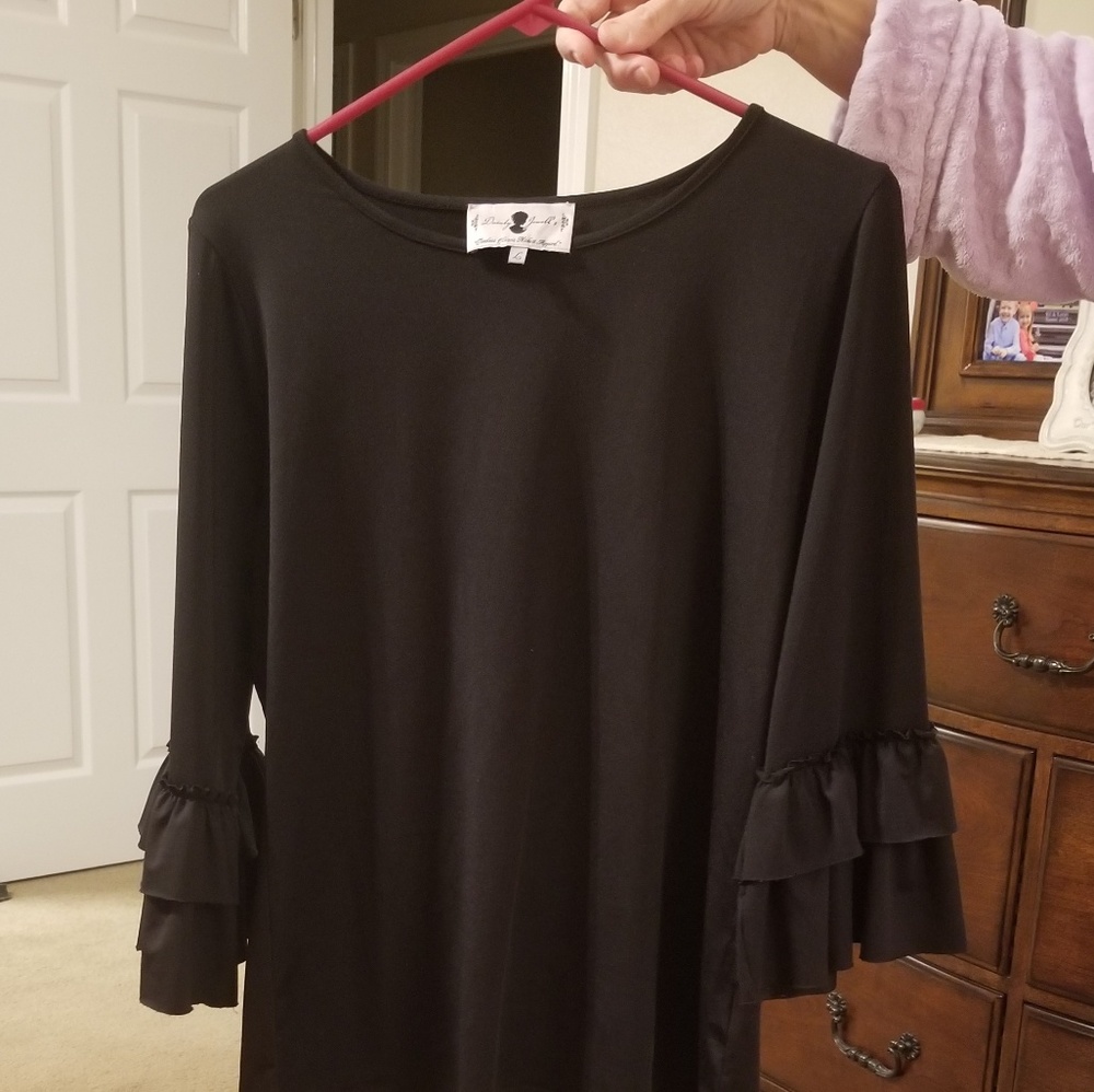 Black layering shirt